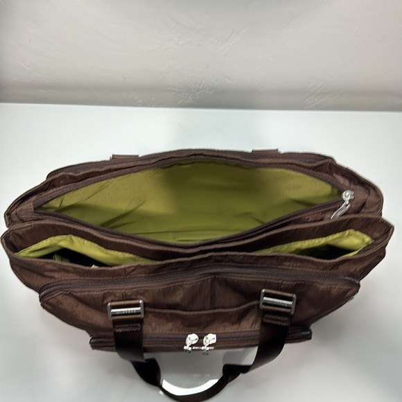 Baggallini Java Errand Laptop Work/Overnight Bag - Picture 9 of 13